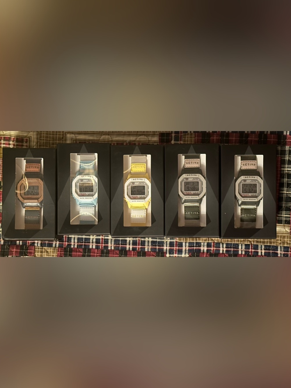 Activa Spectra X Invicta
Digital Unisex Watch - 44.5mm, New Bundle of 5